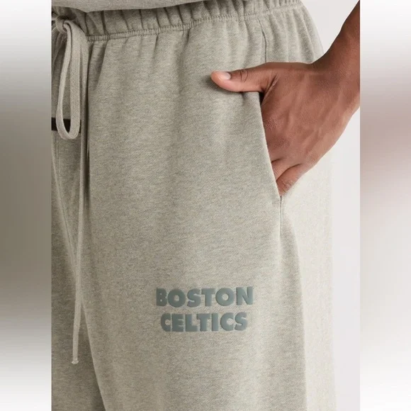 NWT Fear of God Essentials Men Celtics Lounge Fit Sweatpants Sz L - Picture 4 of 5